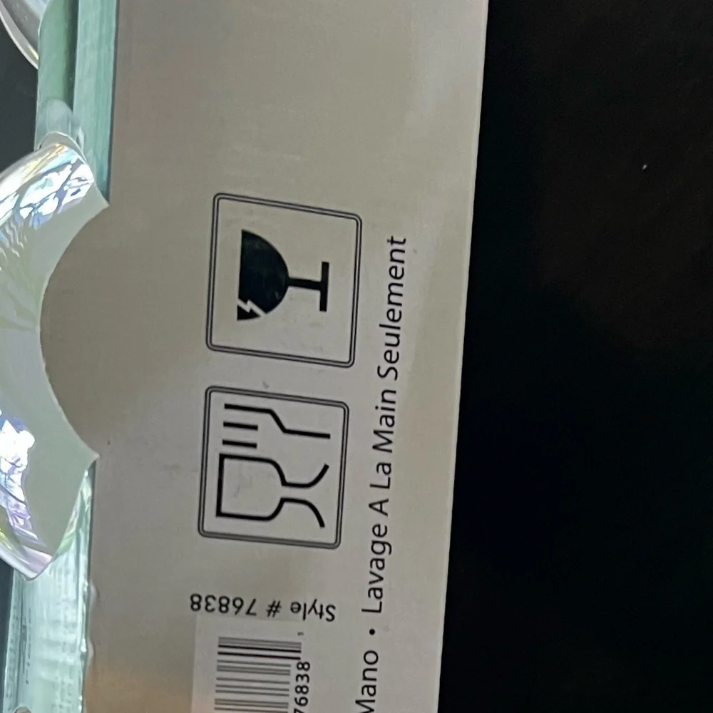 New in Box Circleware Radiance White Pearl Stemless Wine Glasses